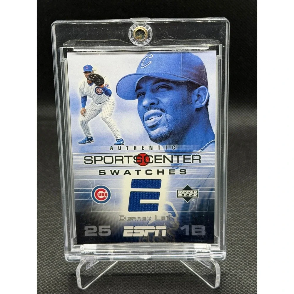 2005 Upper Deck Derrek Lee Chicago Cubs SportsCenter Swatch GameUsed Jersey Card